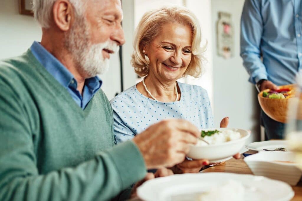 Barton House Memory Care | Seniors dining